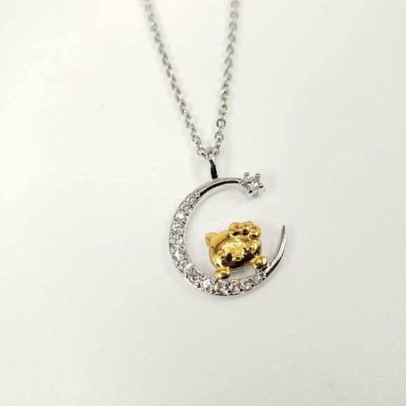 Brand New Silver Rhinestone With Gold Hello Kitty Necklace - Picture 5 of 8